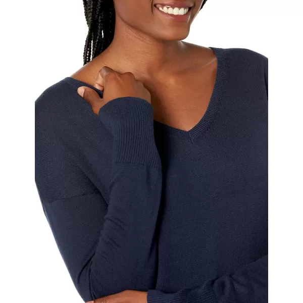 Amazon Essentials Womens Lightweight LongSleeve VNeck Tunic Sweater Available in Plus SizeNavy