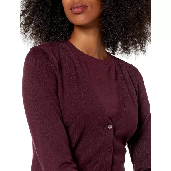 Amazon Essentials Womens Lightweight VNeck Cardigan Sweater Available in Plus SizeBurgundy