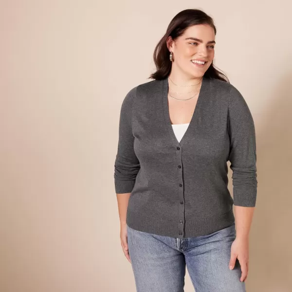 Amazon Essentials Womens Lightweight VNeck Cardigan Sweater Available in Plus SizeCharcoal Heather