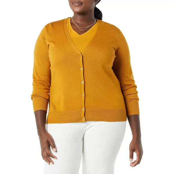 Amazon Essentials Womens Lightweight VNeck Cardigan Sweater Available in Plus SizeTobacco Brown