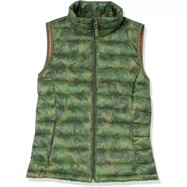 Amazon Essentials Womens Lightweight WaterResistant Packable Puffer Vest1 Green Camo