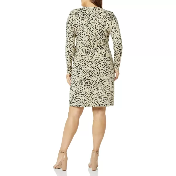 Amazon Essentials Womens Long Sleeve Signature Wrap DressTan Animal Print