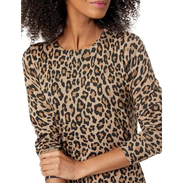 Amazon Essentials Womens LongSleeve Lightweight Crewneck Sweater Available in Plus SizeCamel Cheetah