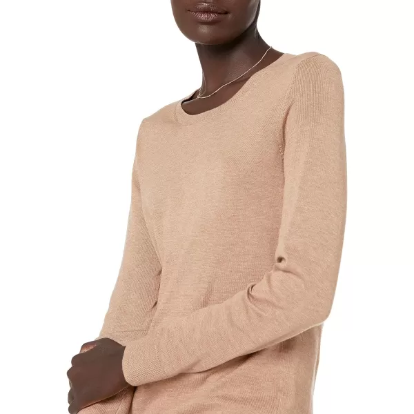 Amazon Essentials Womens LongSleeve Lightweight Crewneck Sweater Available in Plus SizeCamel Heather