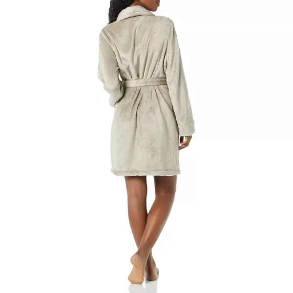 Amazon Essentials Womens MidLength Plush Robe Available in Plus SizeGrey