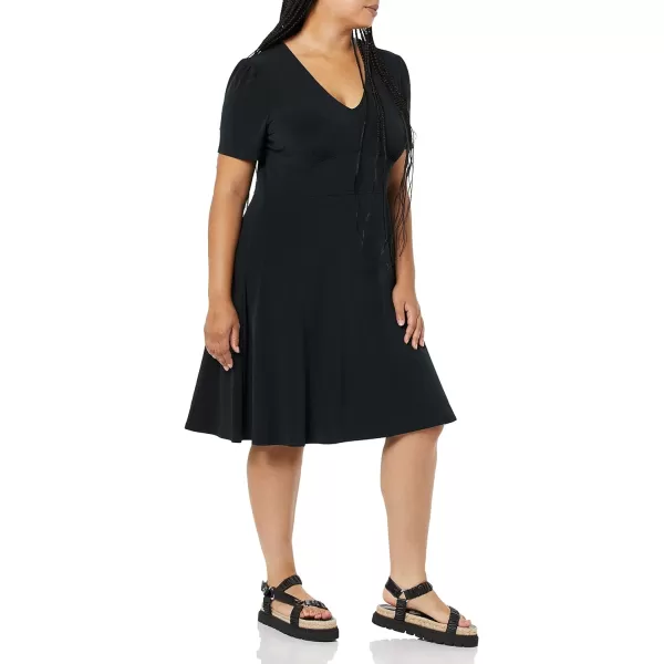 Amazon Essentials Womens Short Sleeve VNeck Gathered Fit and Flare DressBlack