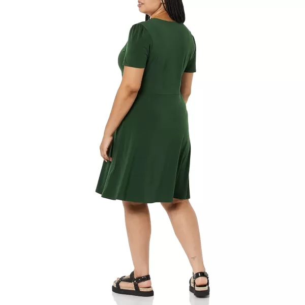 Amazon Essentials Womens Short Sleeve VNeck Gathered Fit and Flare DressDark Green