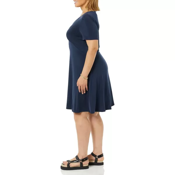 Amazon Essentials Womens Short Sleeve VNeck Gathered Fit and Flare DressNavy