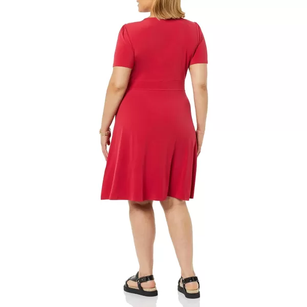 Amazon Essentials Womens Short Sleeve VNeck Gathered Fit and Flare DressRaspberry Red