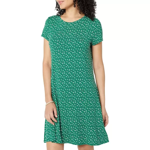 Amazon Essentials Womens ShortSleeve Scoop Neck Swing Dress Available in Plus SizeRayon Blend Green Floral