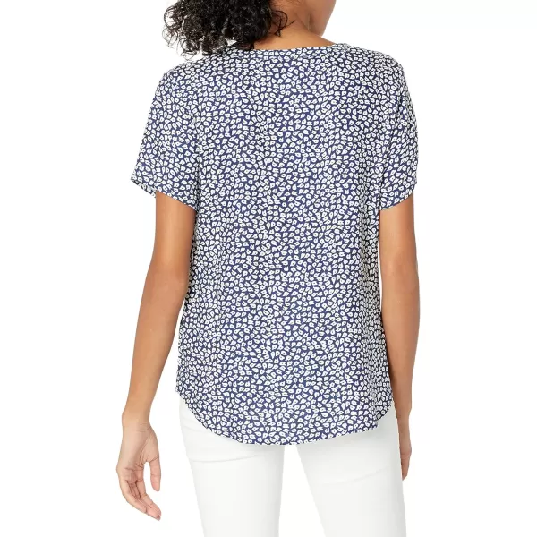 Amazon Essentials Womens ShortSleeve Woven BlouseBlue Petal