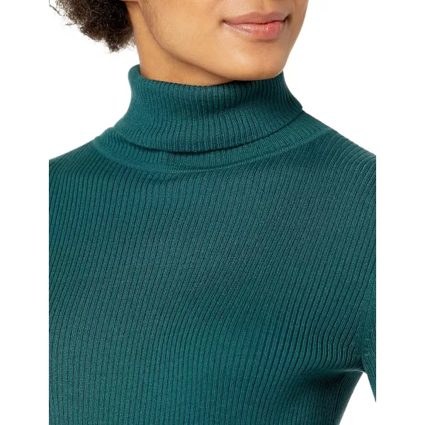 Amazon Essentials Womens SlimFit Lightweight LongSleeve Turtleneck SweaterForest Green