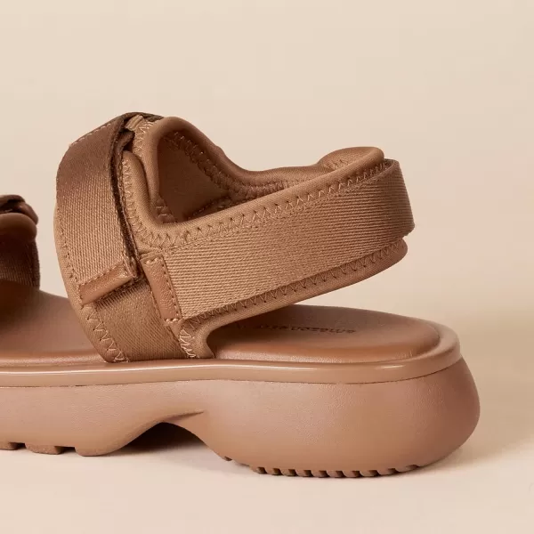 Amazon Essentials Womens Sport SandalCamel