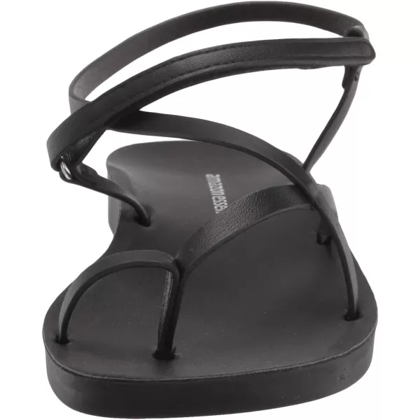 Amazon Essentials Womens Strappy Footbed SandalBlack