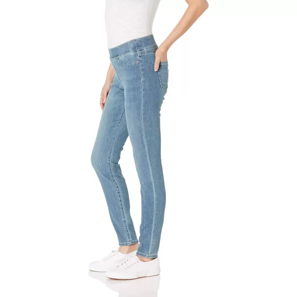 Amazon Essentials Womens Stretch PullOn Jegging Available in Plus SizeLight Wash
