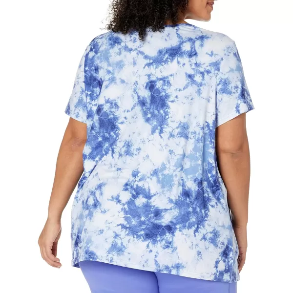 Amazon Essentials Womens Tech Stretch ShortSleeve VNeck TShirt Available in Plus Size Multipacks2 NavyWhite Tie Dye