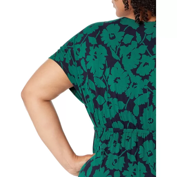 Amazon Essentials Womens Waisted Maxi Dress Available in Plus SizeRayon Blend Green Floral