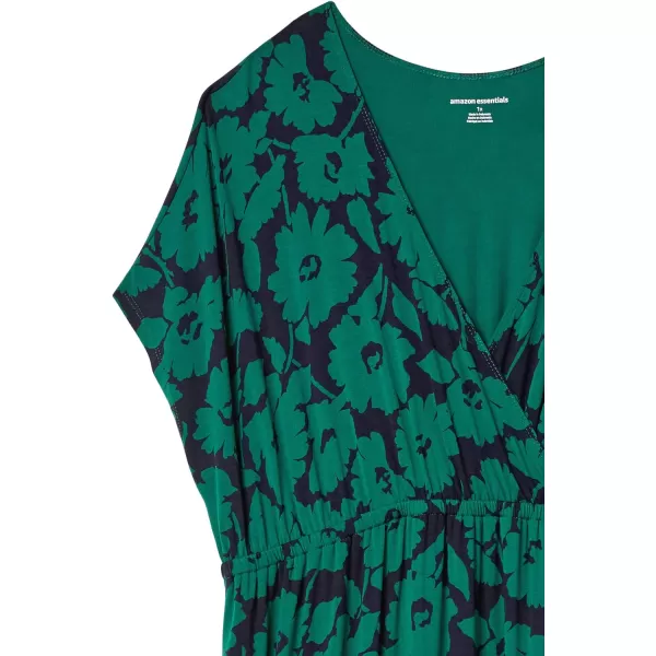 Amazon Essentials Womens Waisted Maxi Dress Available in Plus SizeRayon Blend Green Floral