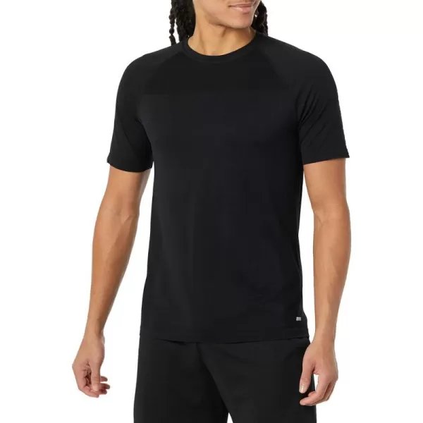 Amazon Essentials Mens Active Seamless SlimFit ShortSleeve TShirtBlack