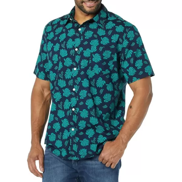 Amazon Essentials Mens ShortSleeve Stretch Poplin Shirt Available in Big amp TallNavy Leaf Print