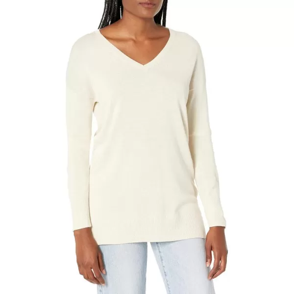 Amazon Essentials Womens Lightweight LongSleeve VNeck Tunic Sweater Available in Plus SizeOatmeal Heather