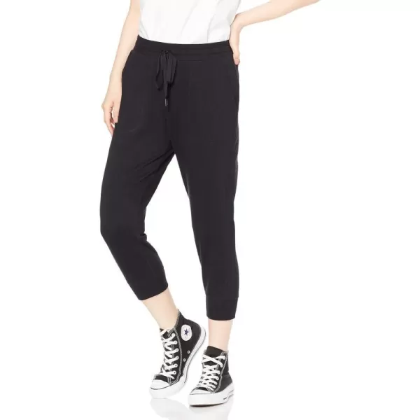 Amazon Essentials Womens RelaxedFit Studio Terry Capri Jogger PantBlack