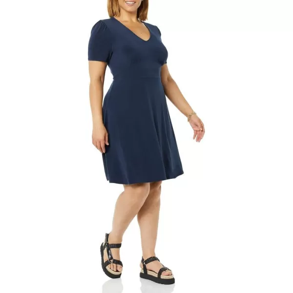 Amazon Essentials Womens Short Sleeve VNeck Gathered Fit and Flare DressNavy