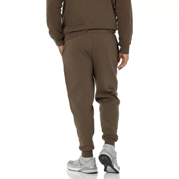 imageAmazon Essentials Mens Joggers Sweatpants Fleece Comfortable FitMedium Brown