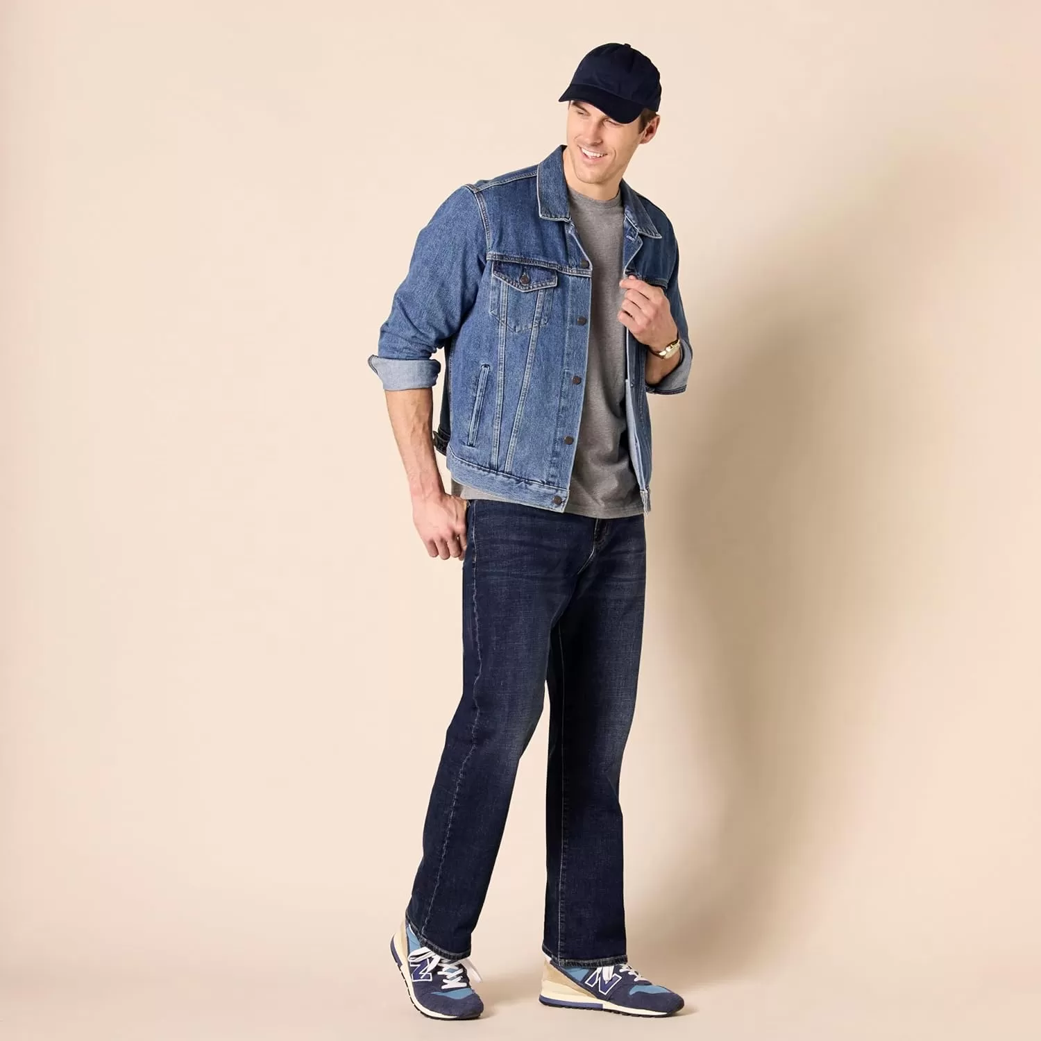 imageAmazon Essentials Jeans for Men Straight Fit BootcutDark Blue Vintage