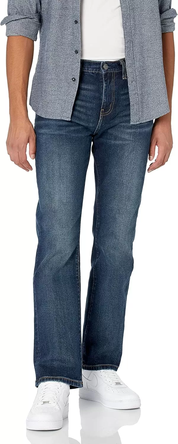 imageAmazon Essentials Jeans for Men Straight Fit BootcutDark Wash