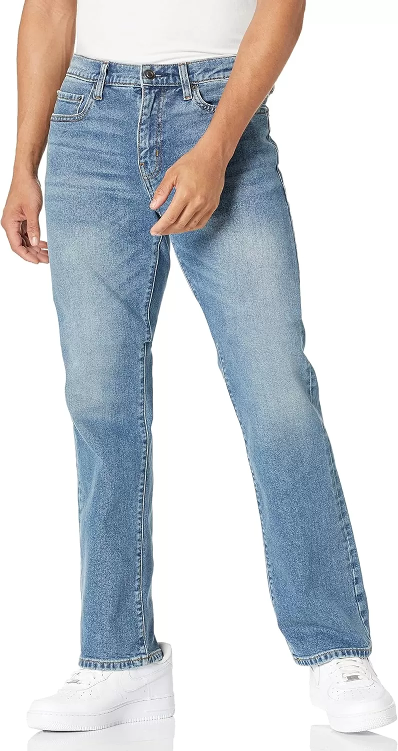 imageAmazon Essentials Jeans for Men Straight Fit BootcutLight Wash