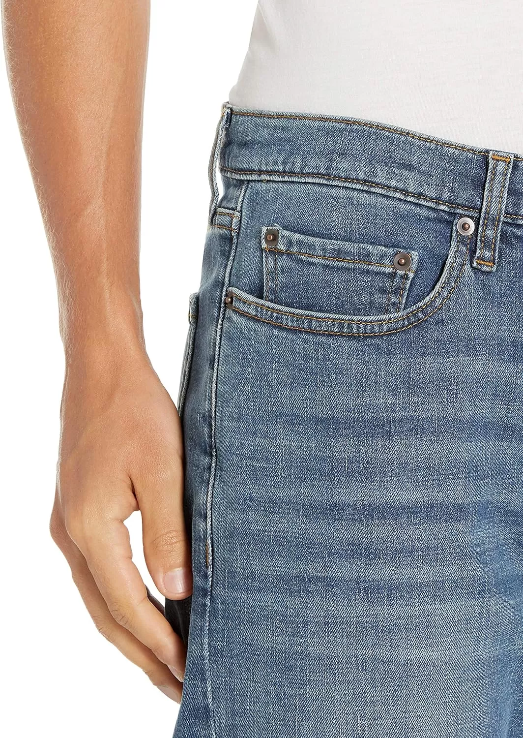 imageAmazon Essentials Jeans for Men Straight Fit BootcutMedium Blue Vintage