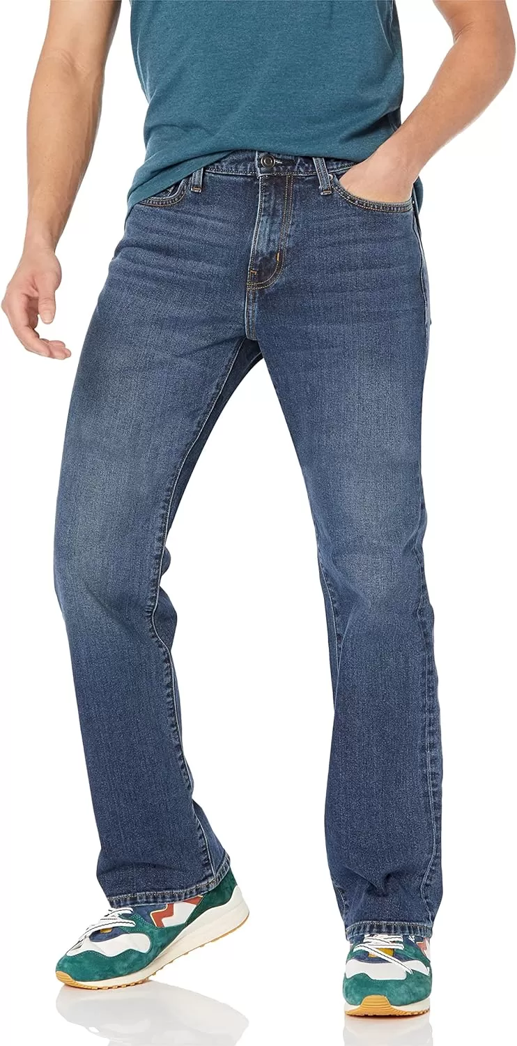 imageAmazon Essentials Jeans for Men Straight Fit BootcutMedium Wash