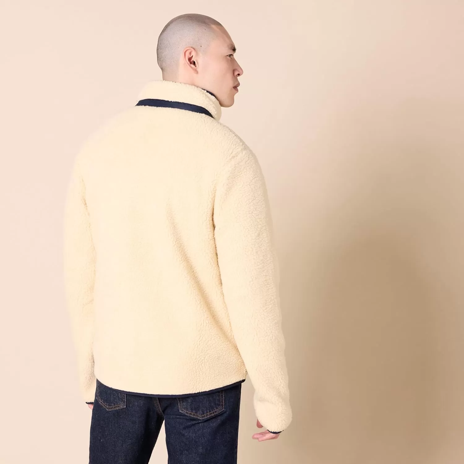 imageAmazon Essentials Mens Teddy Fleece FullZip Mock Neck Jacket with Chest PocketsBeige