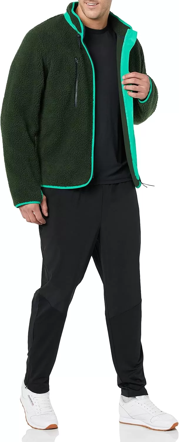 imageAmazon Essentials Mens Teddy Fleece FullZip Mock Neck Jacket with Chest PocketsDark Green