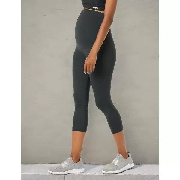 imageAmazon Essentials Womens Active Sculpt Pregnancy Workout Crop Maternity LeggingsBlack