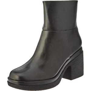 imageAmazon Essentials Womens Platform Ankle BootieBlack