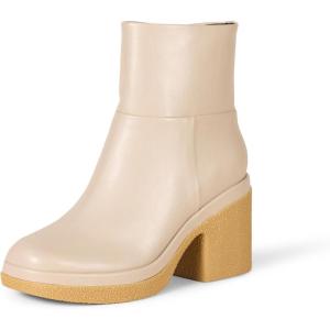 imageAmazon Essentials Womens Platform Ankle BootieOatmeal
