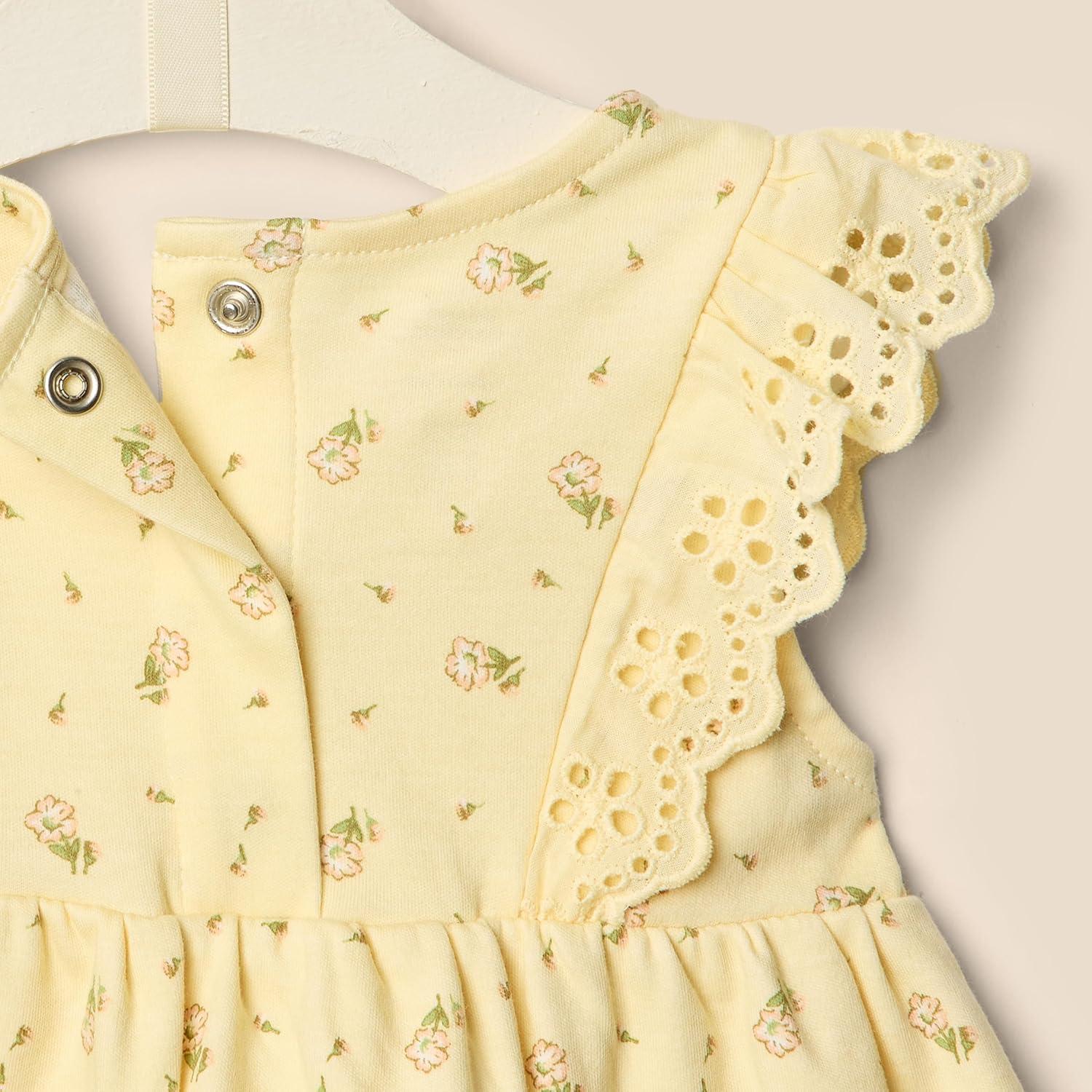 imageAmazon Essentials x Sofia Grainge Toddlers and Baby Girls Eyelet Short ampamp Top SetLight Tan Ditsy Flowers