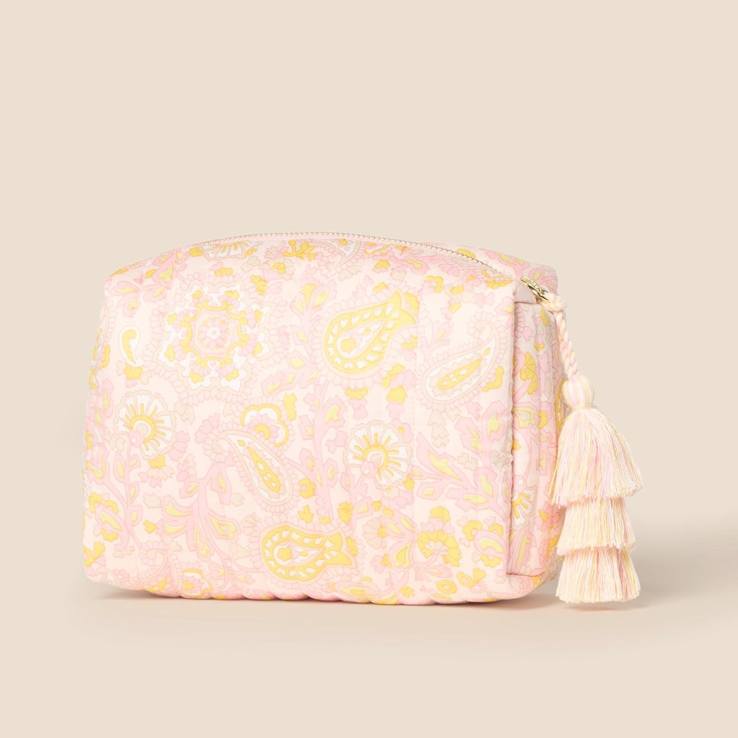 imageAmazon Essentials x Sofia Grainge Womens Quilted Makeup Toiletry Bag Shell Pink Ornate Paisley One Size