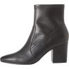 imageAmazon Essentials Womens Fitted Stretch Heel BootBlack