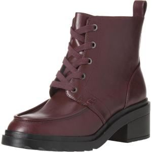 imageAmazon Essentials Womens Moc Toe BootBlack Oxblood