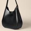 imageAmazon Essentials Shoulder BagBlack