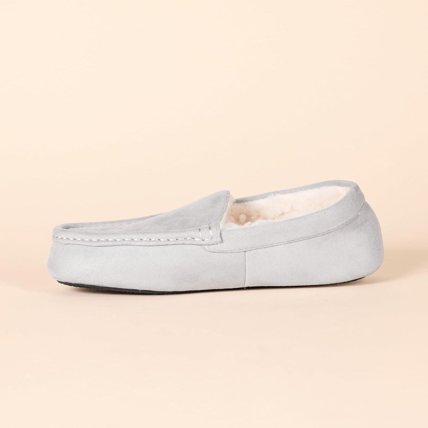 imageAmazon Essentials Mens Microsuede Moccasin SlippersGrey Microsuede