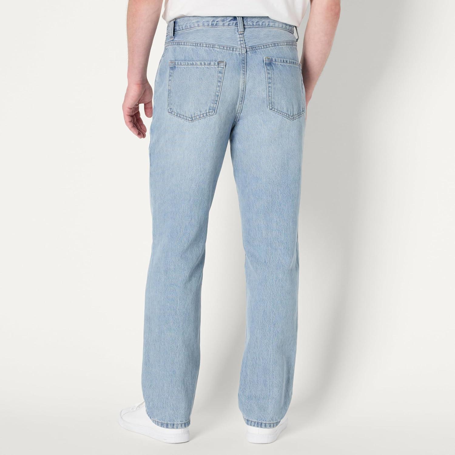 imageAmazon Essentials Mens RelaxedFit JeanVintage Blue