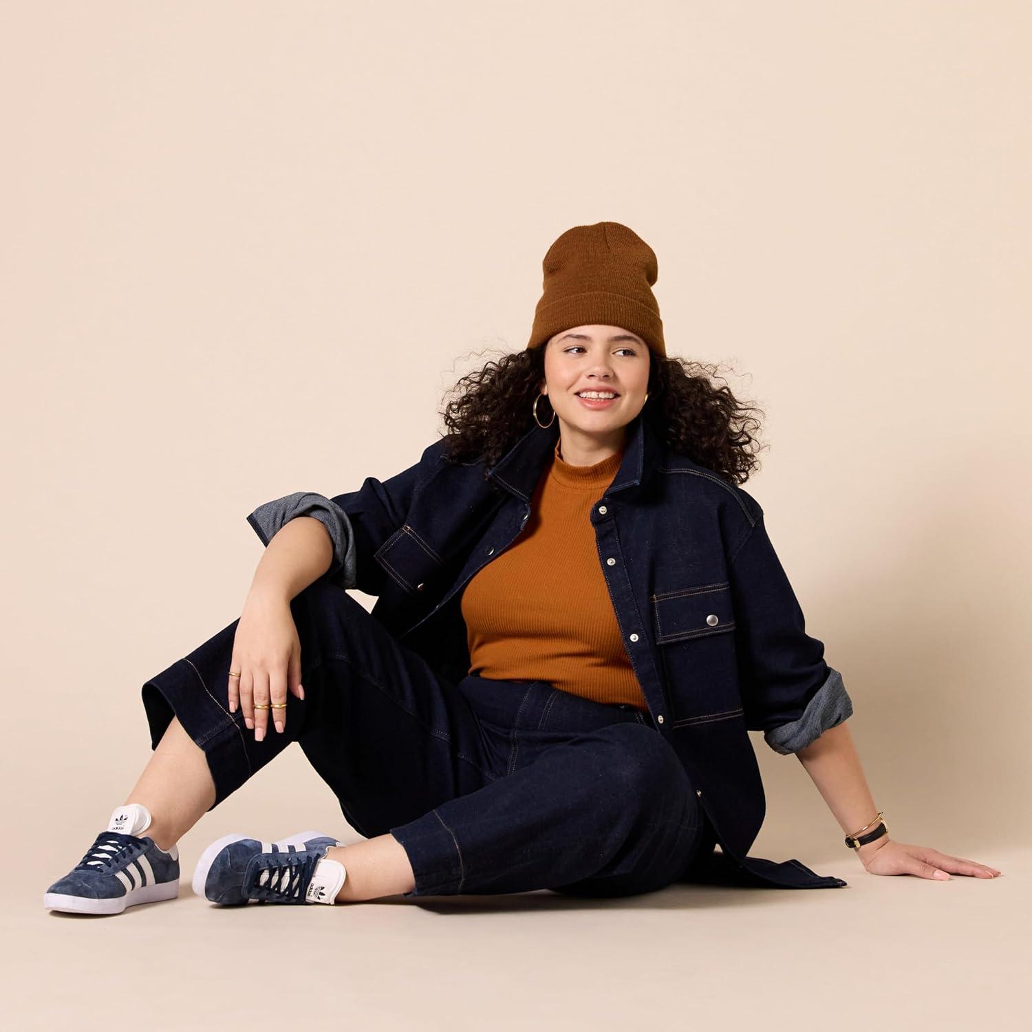 imageAmazon Essentials Womens HighRise RegularFit AnkleLength WideLeg Jean  Discontinued ColorsRinse Wash