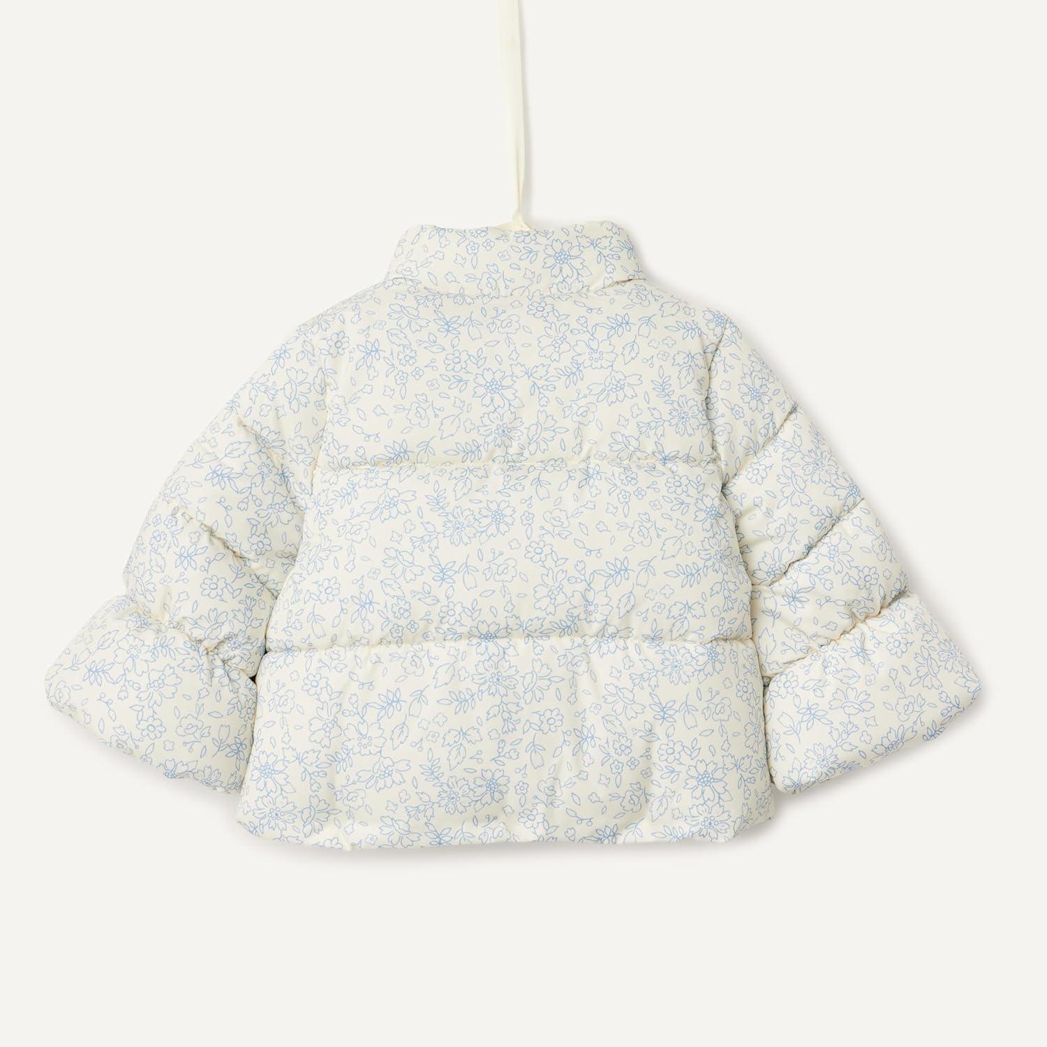 imageAmazon Essentials x Sofia Grainge Toddlers and Baby Girls Taffeta Puffer JacketIvory Blue Outlined Blooms
