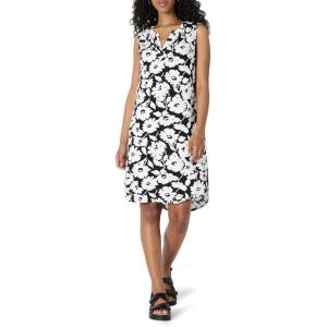 image:imageAmazon Essentials Womens Sleeveless Woven Aline V Neck Shift DressBlack White Abstract Floral