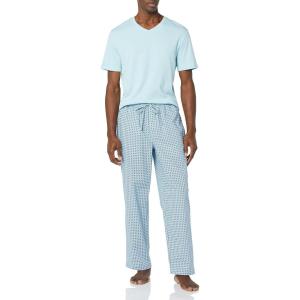 image:imageAmazon Essentials Mens Cotton Poplin Pajama Set with Cotton Jersey TShirtLight Blue Geo Print