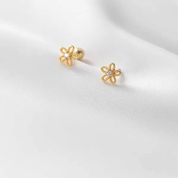 18G Daisy Flower Stud Cartilage Earrings for Women Girls 925 Sterling Silver CZ Tiny Cute Floral 3mm Ball Barbell Screw Back Studs Sleeper Tragus Post Hypoallergenic Piercing Body Jewelry GiftsGold